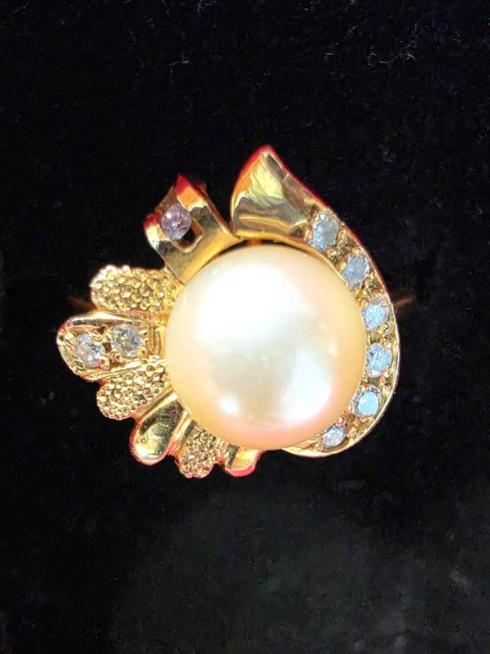 Rare Vintage 14K Solid Gold Cultured Pearl & Natural Diamond Statement Ring